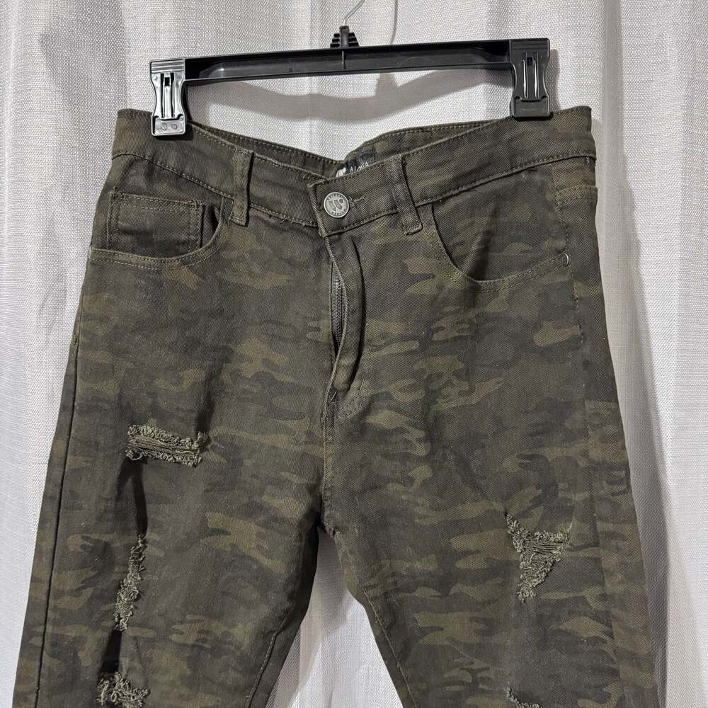 Waimea Men's Ripped Camouflage Skinny Jeans